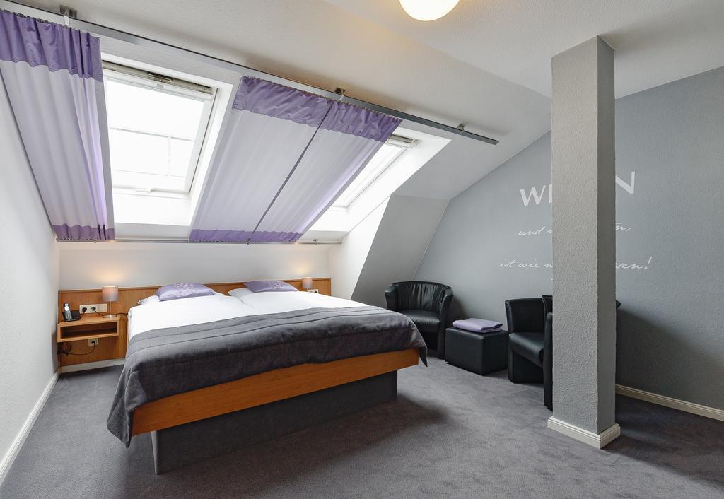 Hotel Keil Wilhelmshaven Bilik gambar